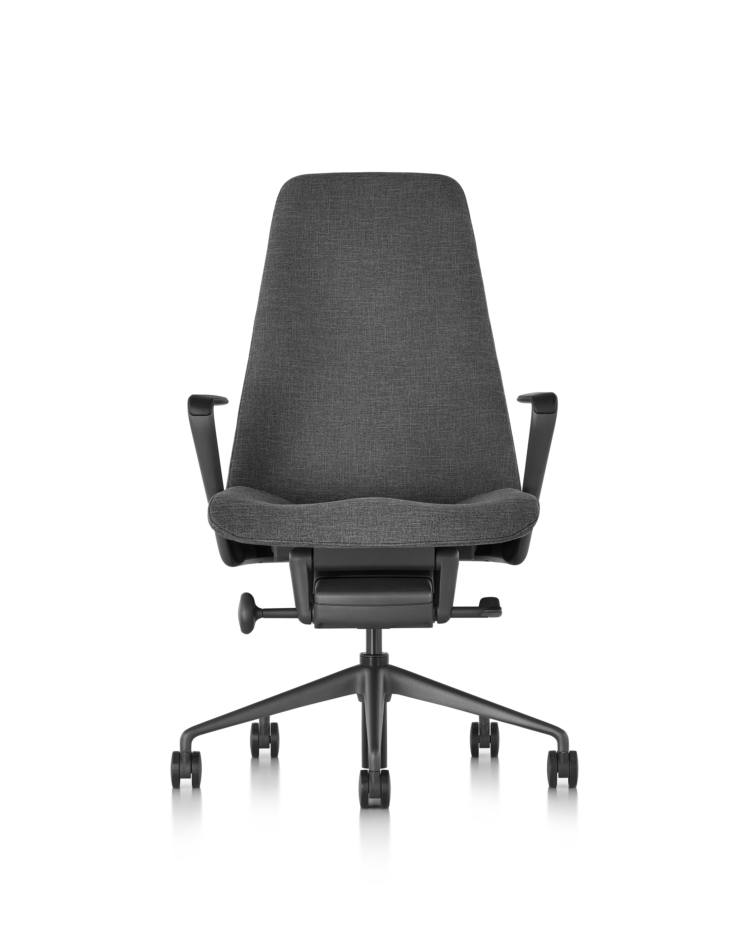 办公椅|现代真皮中班椅|办公家具|设计师家具|锥形大班椅